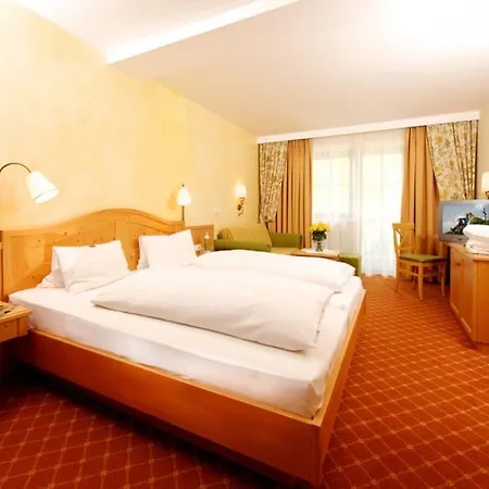 Vital-hotel Post מלון דינטן אם הוכקוניג
